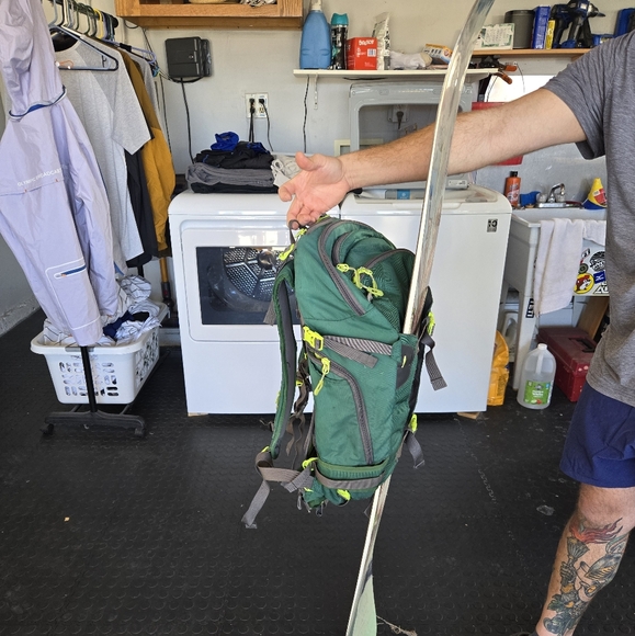 DAKINE BLADE SNOWBOARDING/SKI BAG - Picture 7 of 8